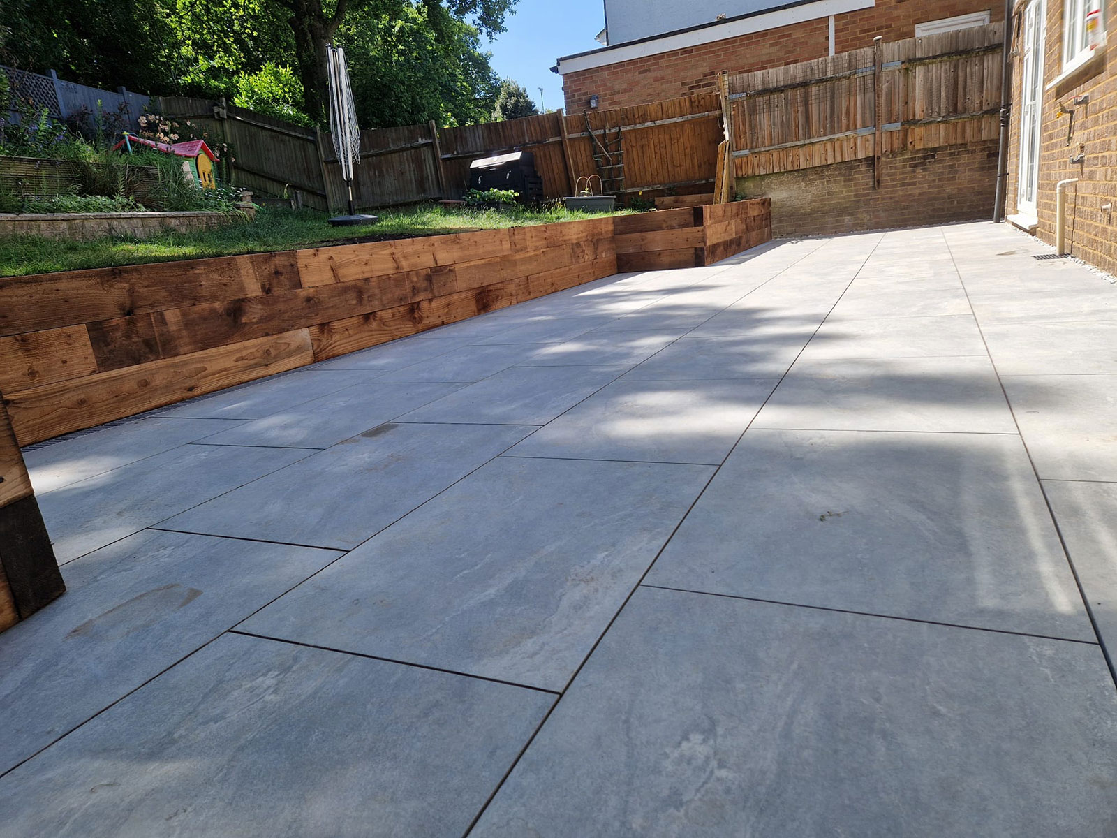 Sleeper walling built by Perfect Landscapes, Yateley, Hampshire